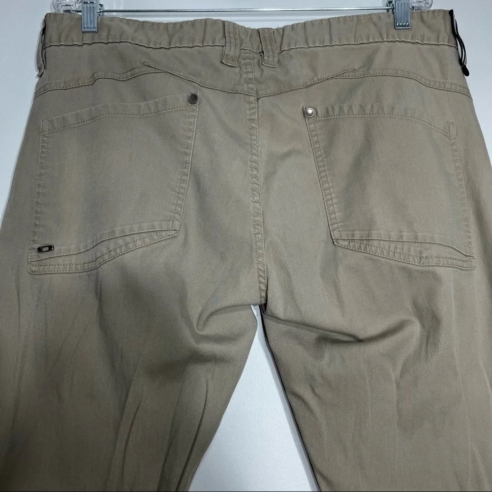 OAKLEY Pants Slim Fit 38W32L Khaki